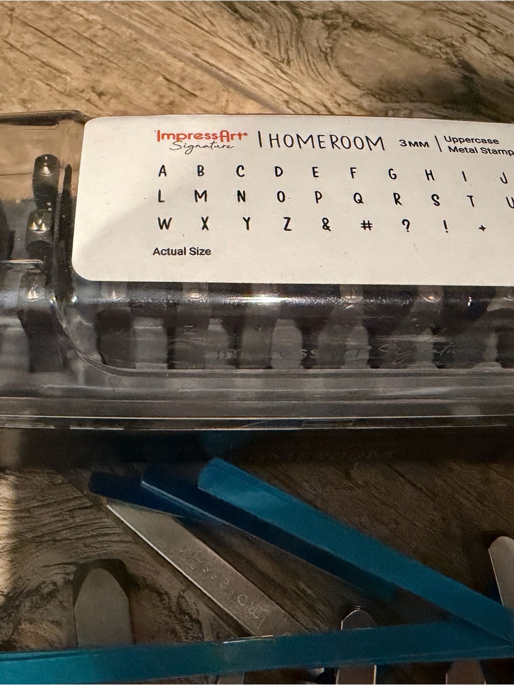 imPRESS Metal Stamping Starter Tools Kit - Aqua Blue - Picture 3 of 8